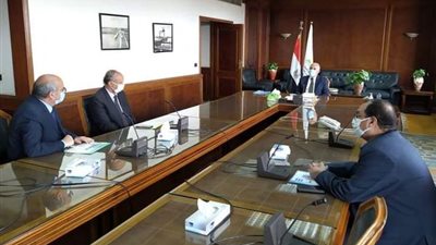عبد العاطى : تحديث المنظومة المائية يهدف لتحقيق التنمية المستدامة للمشروعات الزراعية
