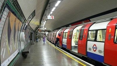 بعد انتظار 13 عاما.. لندن تفتتح خط مترو الأنفاق الجديد 