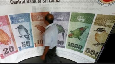 سريلانكا تقرر رفع أسعار الوقود بعد تردي الأوضاع الاقتصادية