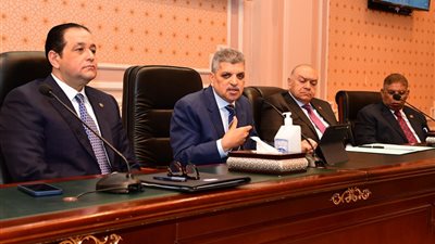 علاء عابد: قناة السويس حققت انجازات رغم كل التحديات