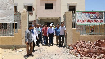 محافظ المنيا يتفقد مشروعات 