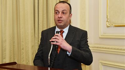 النائب خالد عبدالعطيم: قانون النقل النهري يحل أزمة التكدس المروري ويعظم موارد الدولة الاقتصادية
