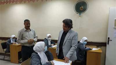 هدوء فى امتحانات المعهد الفني للتمريض