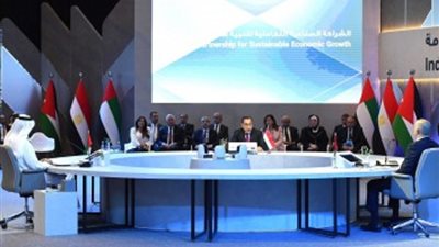 مدبولي: وثيقة التعاون الثلاثي بين مصر والإمارات والأردن تجسيد للتكامل الاقتصادي العربي