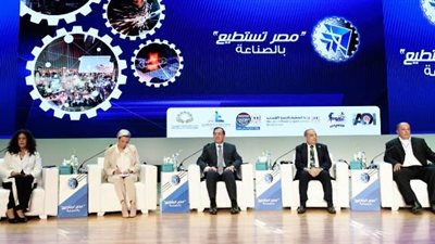وزير البترول يشارك فى جلسة نقاشية حول الصناعة الخضراء ضمن فعاليات 