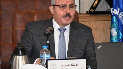 جامعة القناة تسجل براءة إختراع لمفاعل بيئي يحول النفايات إلى طاقة