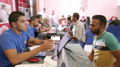 ملتقيات التوظيف.. تواجه البطالة