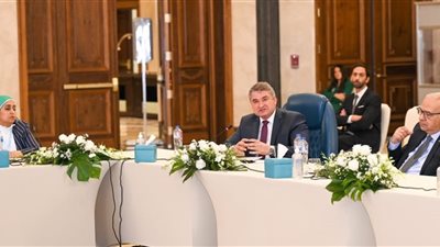 المدير التنفيذي لمركز تحديث الصناعة يستعرض دور الذكاء الاصطناعي في تنمية القطاع