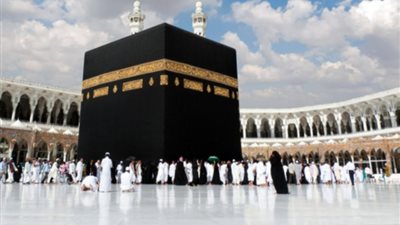 اقتصر النبى عليه الصلاة والسلام عُمَرَهُ على ذى القاعدة فما السبب