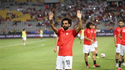 بالاقام.. صلاح يتفوق على منتخب غينيا بالكامل فى القيمة التسويقية