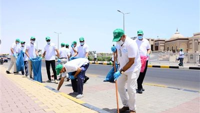 حملات نظافة بفنادق الغردقة فى إطار اليوم العالمى للبيئة