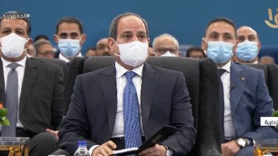 الرئيس السيسي يشاهد فيلما تسجيليا عن مستقبل الصحة فى أفريقيا