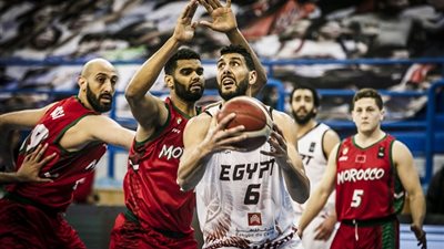 نجم منتخب مصر يغيب عن تصفيات كأس العالم بسبب جراحة الغضروف