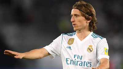 لوكا مودريتش يرشح صفقة قوية لـ ريال مدريد.. شاهد