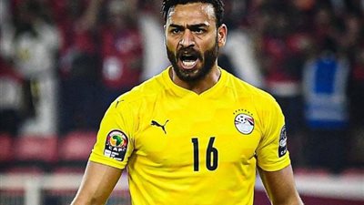 استلم مقدم العقد.. رسميًا انتقال أبو جبل إلى نادي النصر السعودي