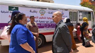 وكيل وزارة الصحة بالشرقية يطلق شارة بدء حملة حقك تنظمى
