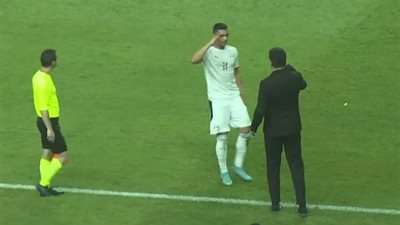 شاهد.. مصطفى محمد يدعم إيهاب جلال بعد هدفه في شباك كوريا الجنوبية