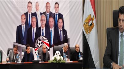 مفاجأة .. وزير الشباب والرياضة يطالب مجلس إتحاد الكرة بالإستقالة