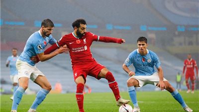 تقارير: ليفربول يركز على تجديد عقد محمد صلاح بعد صفقة نونيز