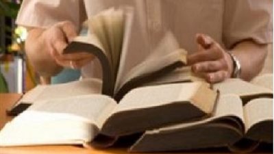 هل هناك ثواب لقراءة الكتب النافعة
