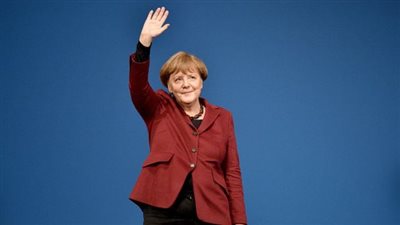 ميركل: استقالتي ربما ساهمت في تصعيد الصراع في أوكرانيا