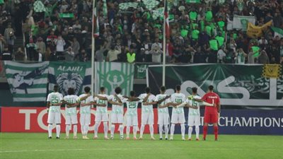 تعرف على قائمة الراحلين عن صفوف الأهلى السعودى