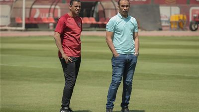 تفاصيل جلسة عبد الحفيظ وقمصان بلاعبى الاهلى قبل انطلاق التدريبات