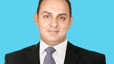 محلل اقتصادي يكشف سبب انهيار سوق العملات الرقمية.. ويحذر : اهدار للمال العام والخاص