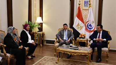 صبحى وعبد الغفار يشهدان توقيع مذكرة تفاهم للتوعية بـ «المشروع القومي لتنمية الأسرة المصرية»