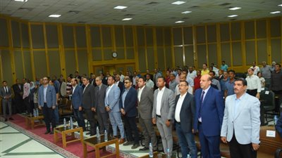 جامعة أسيوط تشهد حفل تكريم القيادات و العاملين المثاليين