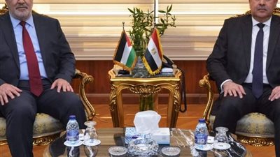 وزير الطيران يبحث مع وزير النقل الفلسطيني سبل تعزيز التعاون فى مجال النقل الجوى