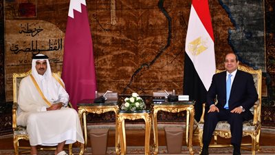 تعليقات الصحف الدولية على زيارة أمير قطر إلى مصر