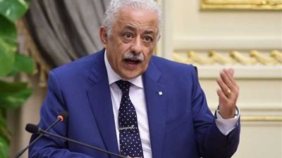 طارق شوقى يكشف حقيقة انتهاء التصحيح فى المواد غير المضافة للمجموع للثانوية العامة