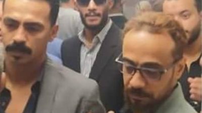 محمدرمضان غادر نيابة التهرب الضريبى بعد التحقيق