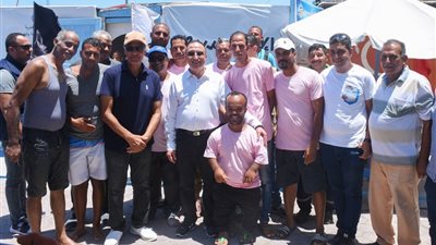 محافظ الأسكندرية يستقبل ذوى الهمم بأبو المطامير في شاطىء المندرة ..صور