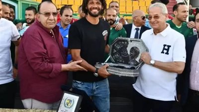 المقاولون العرب يمنح الننى عضوية فخرية مدى الحياة