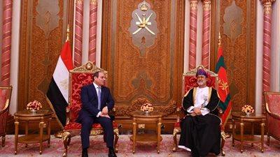 سلطان عمان يثمن الدور المصري البارز في مواجهة التحديات الراهنة بالمنطقة