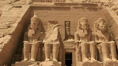 الاثار :يُسمح بدخول الأطفال دون السن القانونية بكافة المناطق الأثرية بشرط
