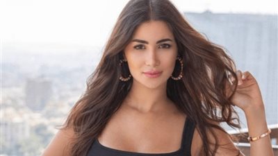 هدى الأتربي تخطف الانظار فى احدث جلسة تصوير