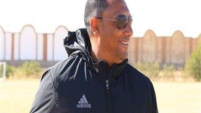 المزين يقود تدريبات سماد أبو قير استعدادا للدورى
