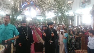 كنائس السويس تحتشد بالمصلين فى الاحتفال بـ 
