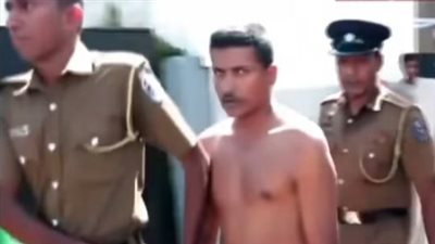 شاهد.. بالفيديو لحظة القبض على أحد الإرهابيين المتورطين فى تفجيرات سيرلانكا