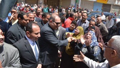 محافظ الغربية يواصل المرور على لجان الاستفتاء بالمحافظة لتوفير سبل الراحة للمواطنين بالصور