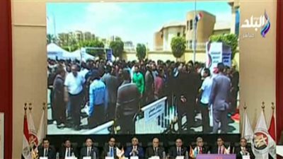 تقرير يرصد مراحل ادلاء المصريين بأصواتهم في الاستفتاء بمؤتمر الهيئة الوطنية للانتخابات