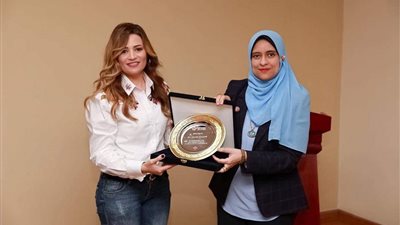 عميدة إعلام الجامعة الكندية: رانيا بدوي سيدة الحوار الصحفي الأولى في مصر.. فيديو