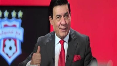إيقاف مدحت شلبي لنهاية الموسم