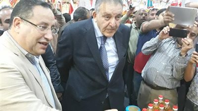 افتتاح معرض 