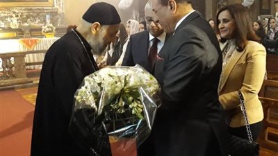 القنصل العام في ميلانو يشارك في قداس القيامة بكنيسة مارمرقس