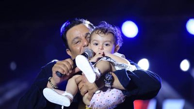 محمد فؤاد يتألق في حفل شم النسيم بالقاهرة الجديدة.. صور