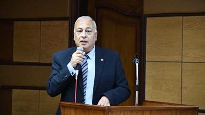 الصحة بالاسكندرية تنفى إصابة 7 حالات بالتسمم بسبب الفسيخ